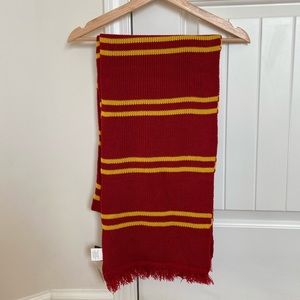 NWT⚡️HARRY POTTER Red & Gold GRYFFINDOR SCARF